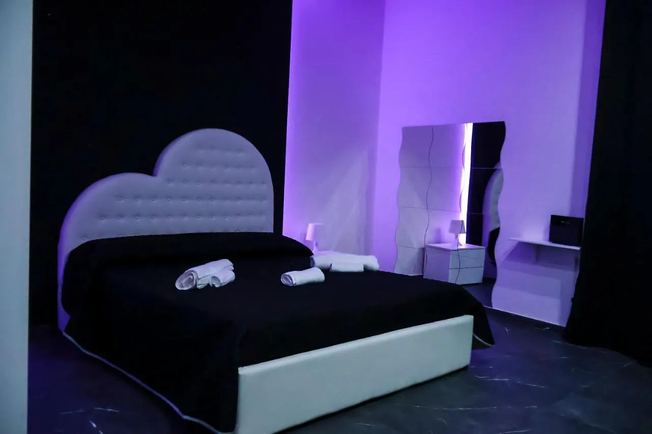 Wellness Home Catania 0*,
